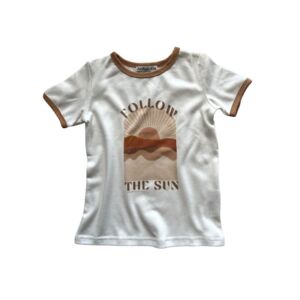 Arthur Ave Follow the sun t-shirt